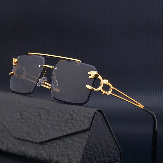 Óculos de Sol Fashion Metal Leopard sem Aro com Ponte Dupla, Lentes Degradê Ocean Film e Proteção UV400
